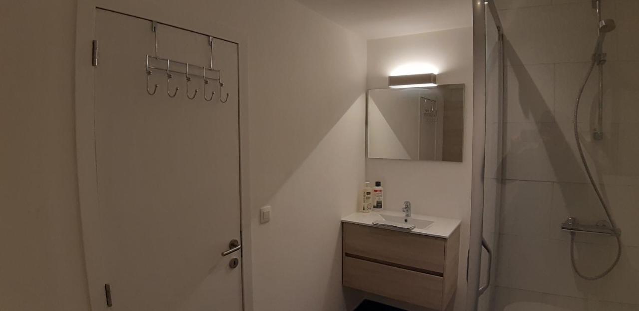 Appartement Duplex Pour 3-4 Personnes A Ciney Εξωτερικό φωτογραφία