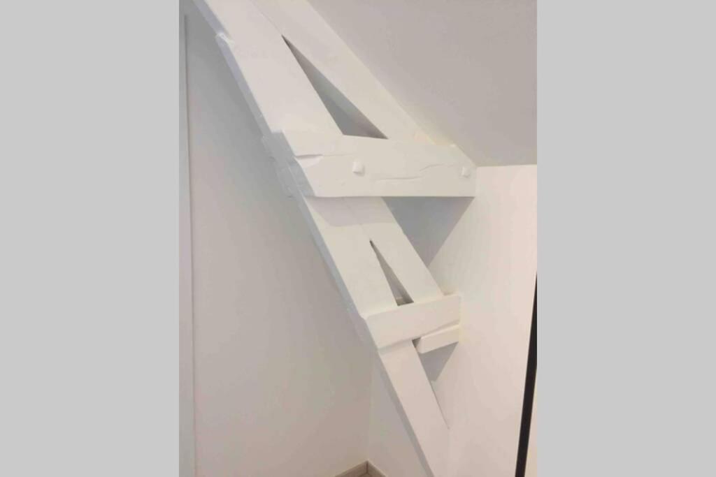 Appartement Duplex Pour 3-4 Personnes A Ciney Εξωτερικό φωτογραφία
